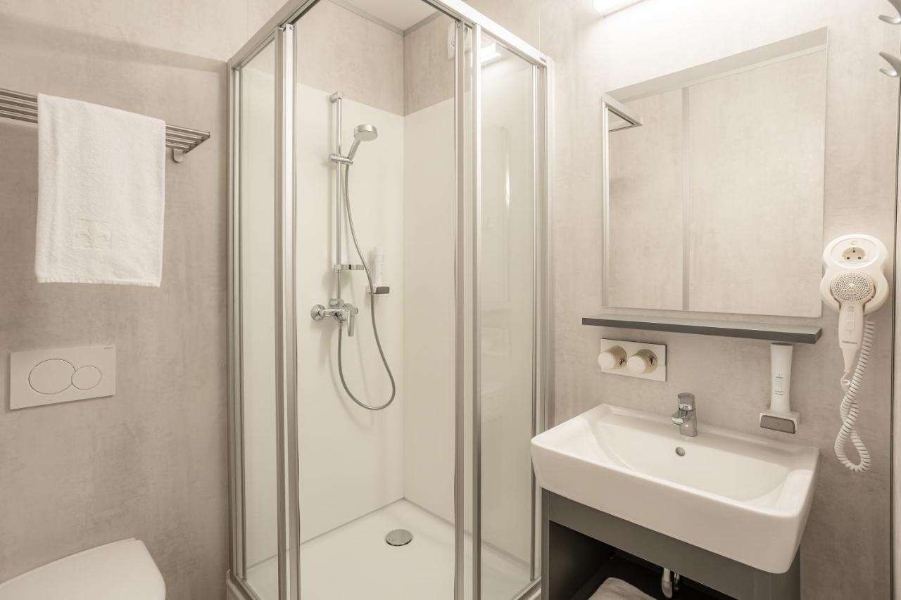 Fairsleep Avia Motel Gmuend Gmund  Kültér fotó